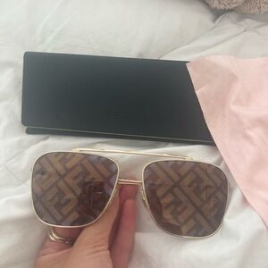 Fendi Sunglasses good condition
